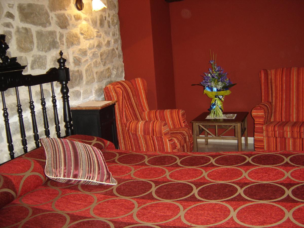 Hostal Casa Laure Y Mª Jose Arens de Lledó Kültér fotó